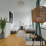 Place*unique Royal Route View*4 Bedrooms*6beds Varsavia